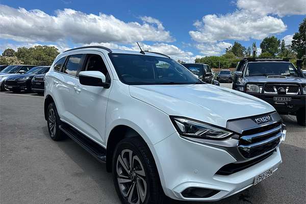 2021 Isuzu MU-X LS-T (4x2) RJ MY21