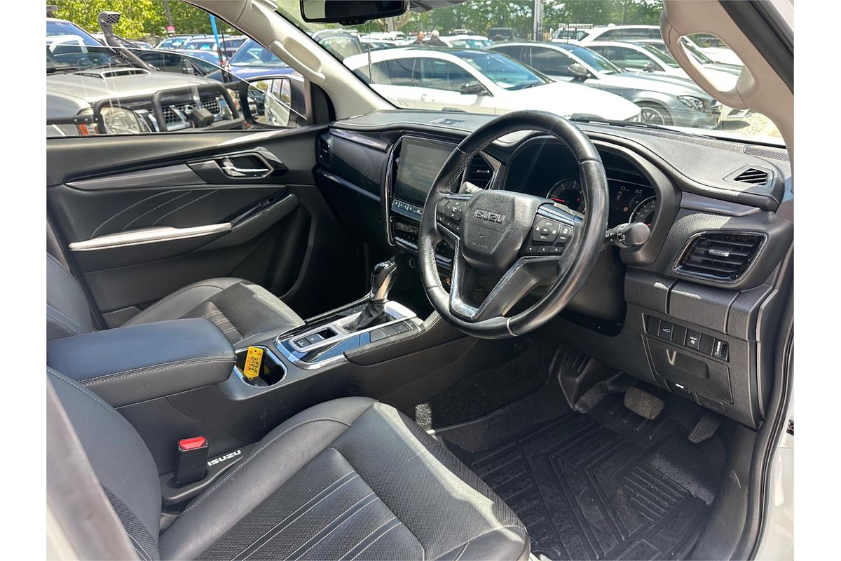 2021 Isuzu MU-X LS-T (4x2) RJ MY21