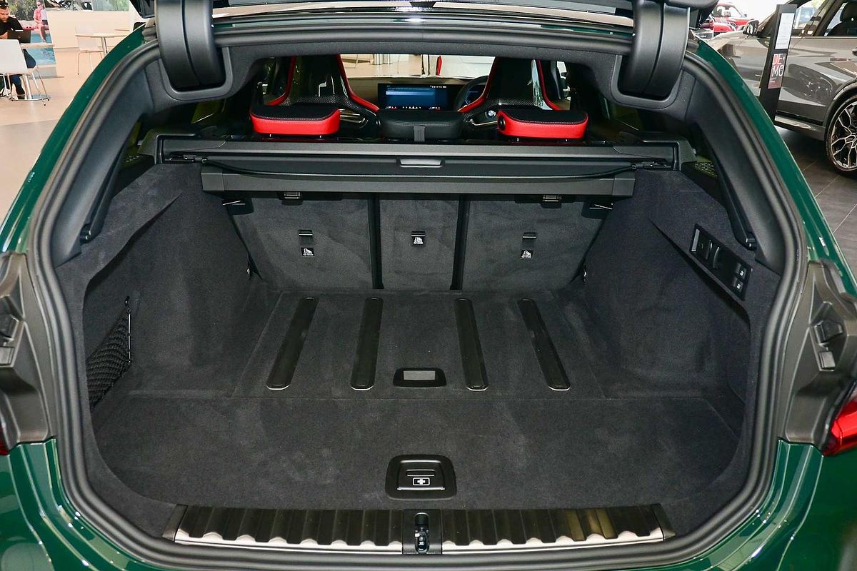 2025 BMW M3 CS G81 LCI