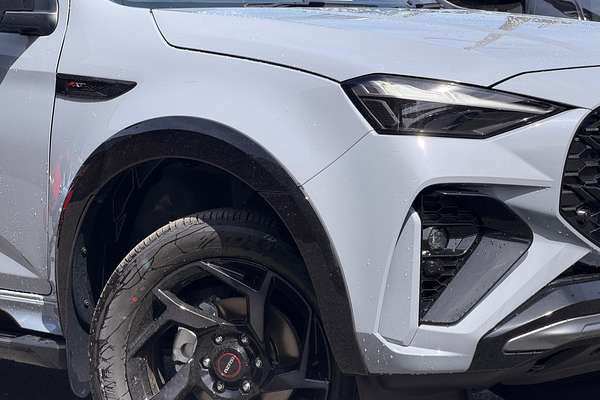 2025 Isuzu MU-X X-TERRAIN