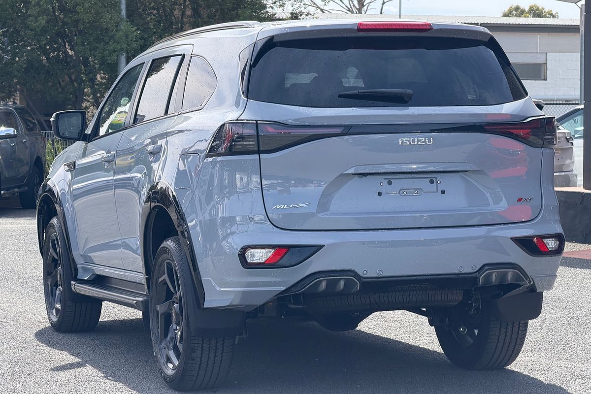 2025 Isuzu MU-X X-TERRAIN