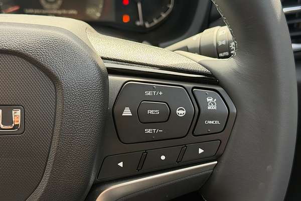 2025 Isuzu MU-X X-TERRAIN