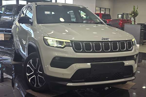 2024 Jeep Compass Limited 4xe MV