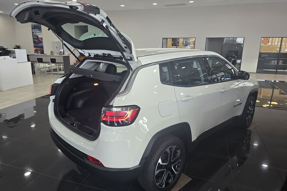 2024 Jeep Compass Limited 4xe MV