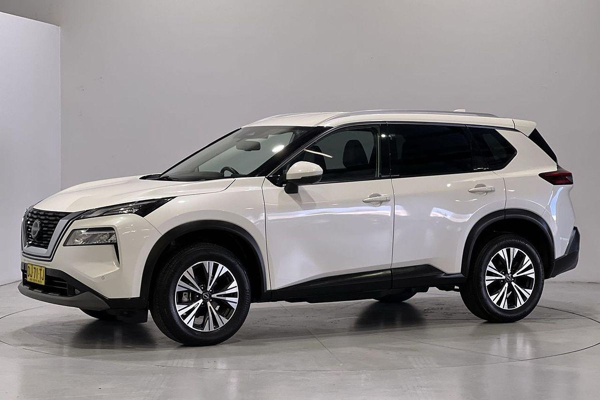 2023 Nissan X-TRAIL ST-L T33