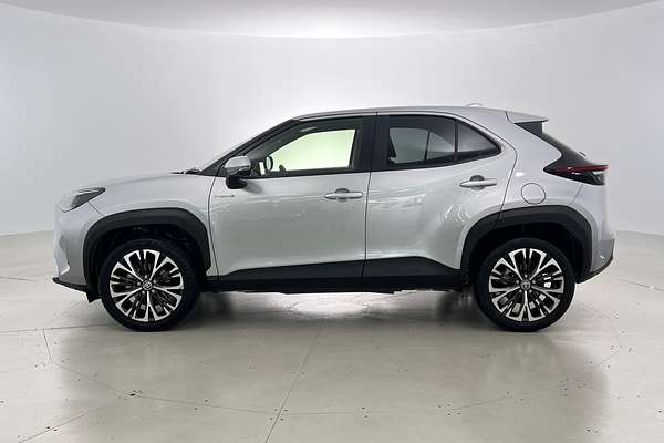 2023 Toyota Yaris Cross Urban MXPJ10R thumb-1