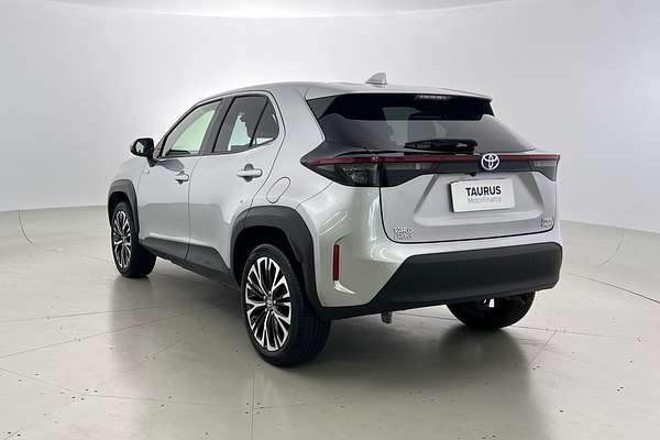 2023 Toyota Yaris Cross Urban MXPJ10R thumb-2
