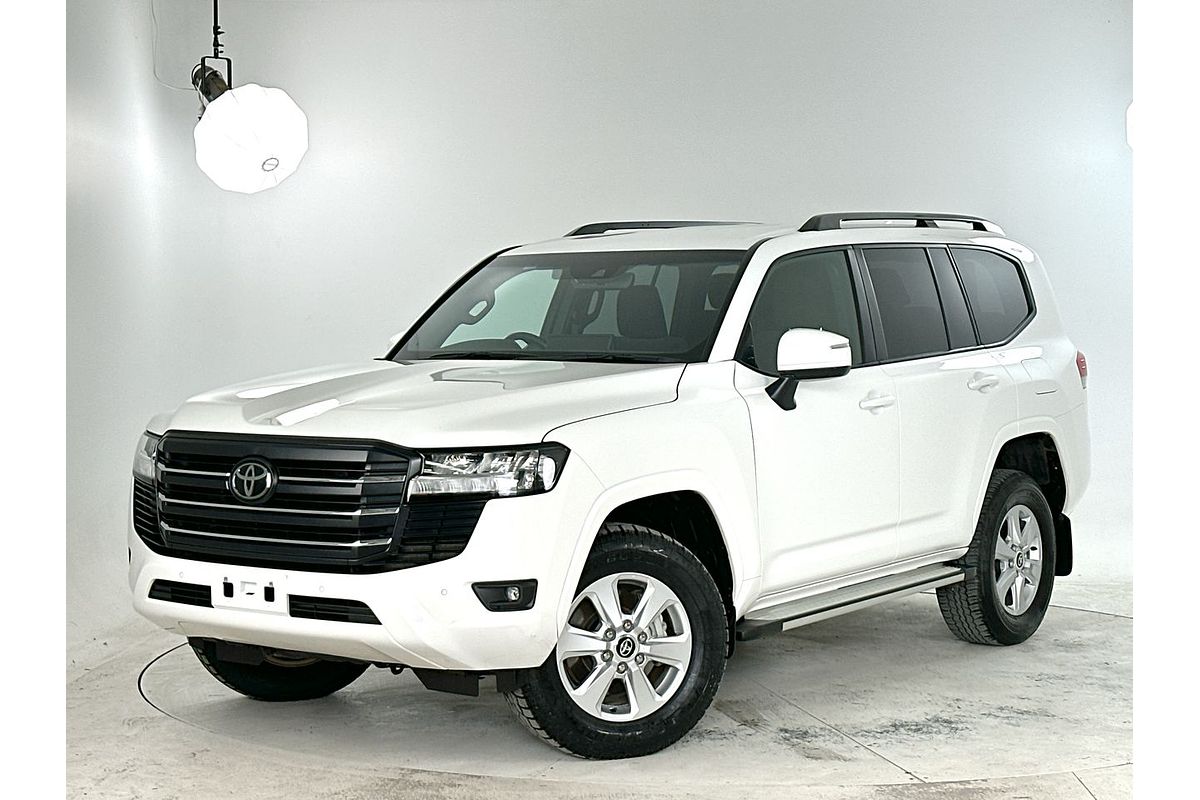 2023 Toyota Landcruiser GXL FJA300R