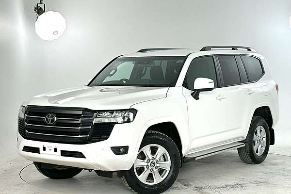 2023 Toyota Landcruiser GXL FJA300R