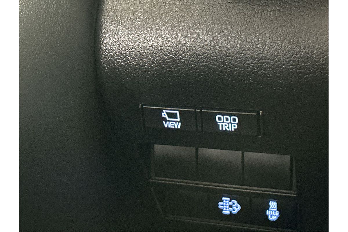 2022 Toyota Landcruiser Sahara FJA300R