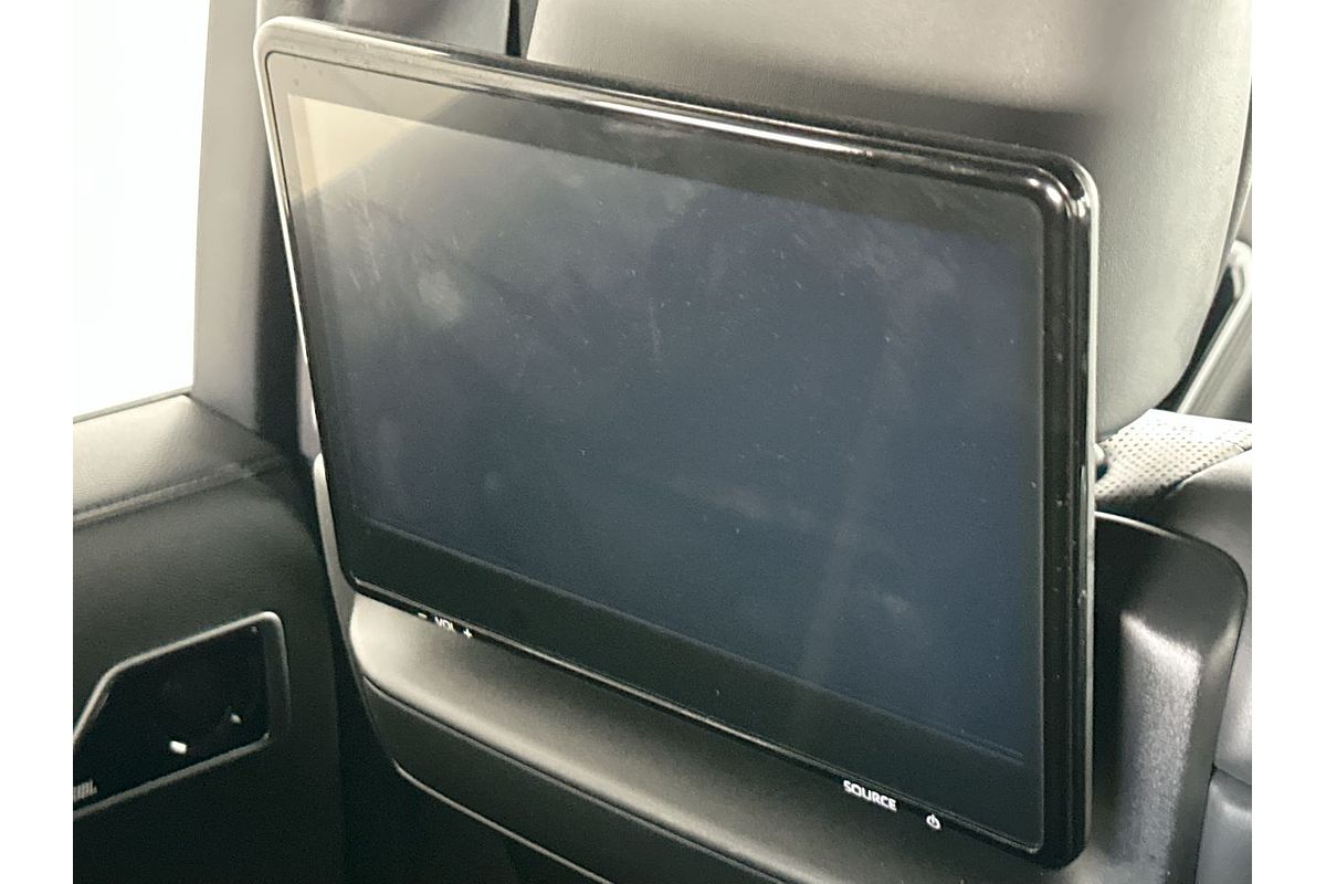 2022 Toyota Landcruiser Sahara FJA300R