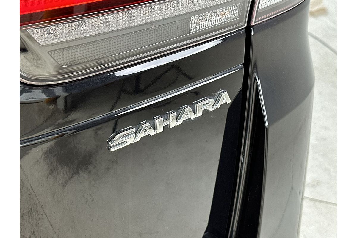 2022 Toyota Landcruiser Sahara FJA300R