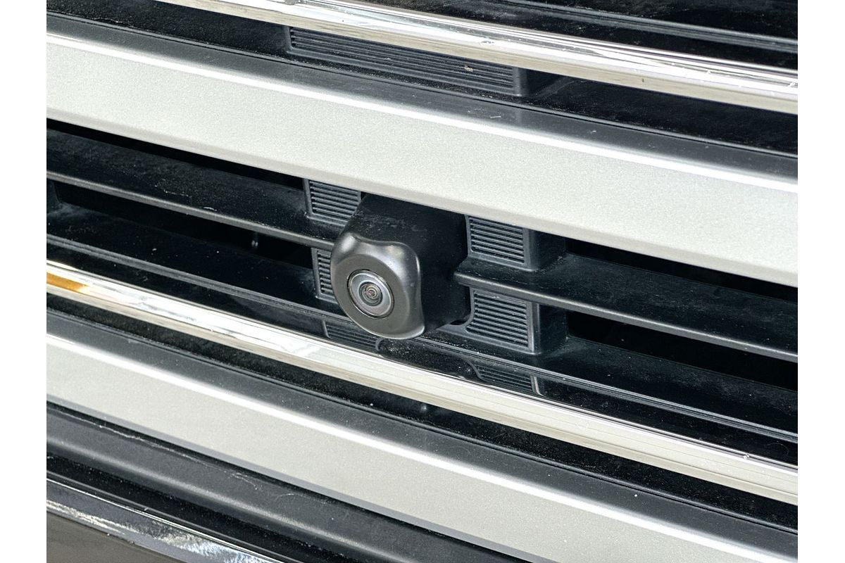 2022 Toyota Landcruiser Sahara FJA300R