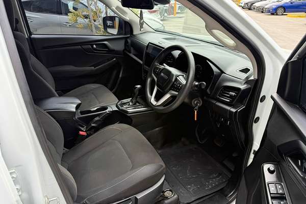 2020 Isuzu D-MAX SX High Ride Rear Wheel Drive