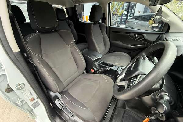 2020 Isuzu D-MAX SX High Ride Rear Wheel Drive