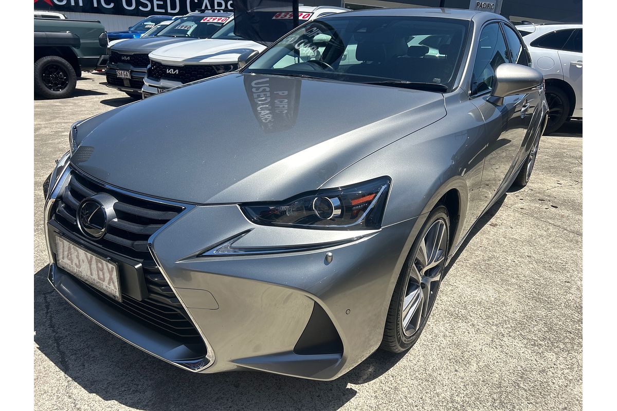 2018 Lexus IS IS300 Luxury ASE30R