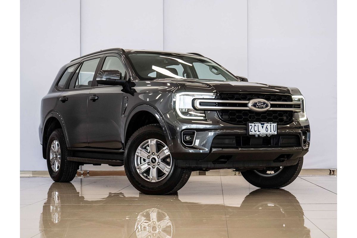 2025 Ford Everest Ambiente 2.0L