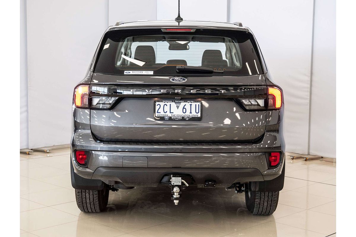2025 Ford Everest Ambiente 2.0L