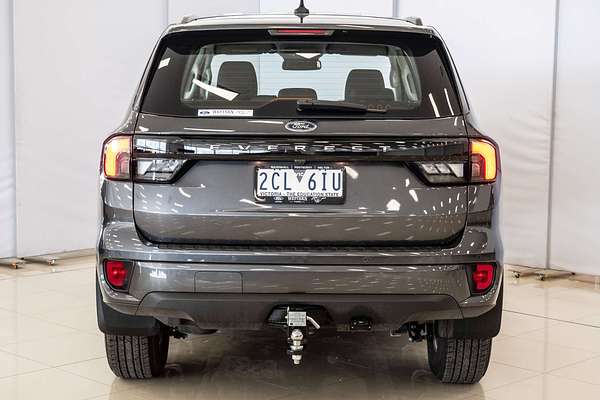 2025 Ford Everest Ambiente 2.0L