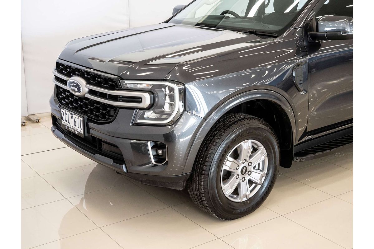 2025 Ford Everest Ambiente 2.0L