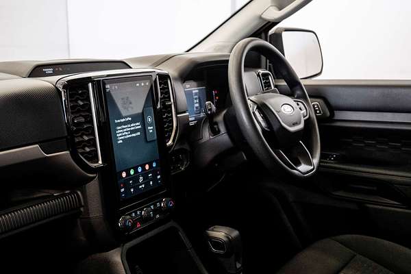 2025 Ford Everest Ambiente 2.0L