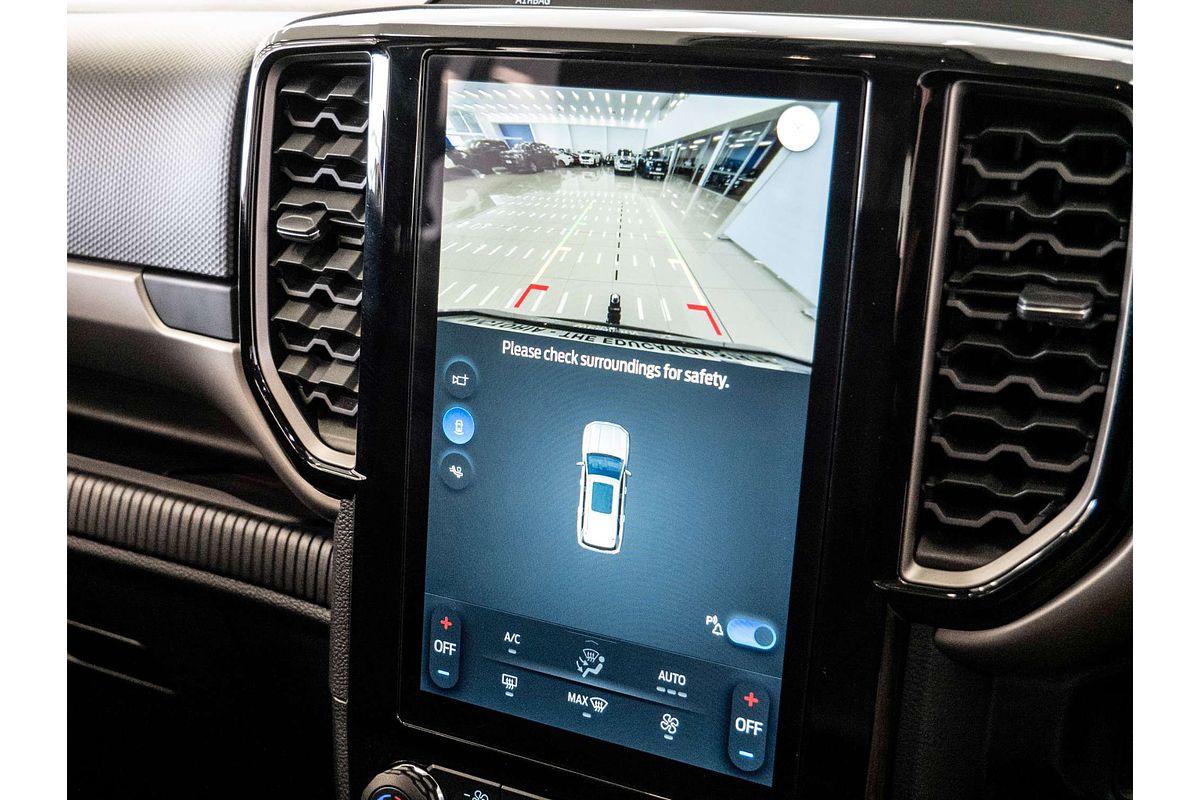 2025 Ford Everest Ambiente 2.0L