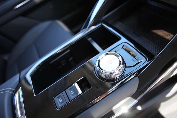 2025 GWM Haval H6 LUX B01