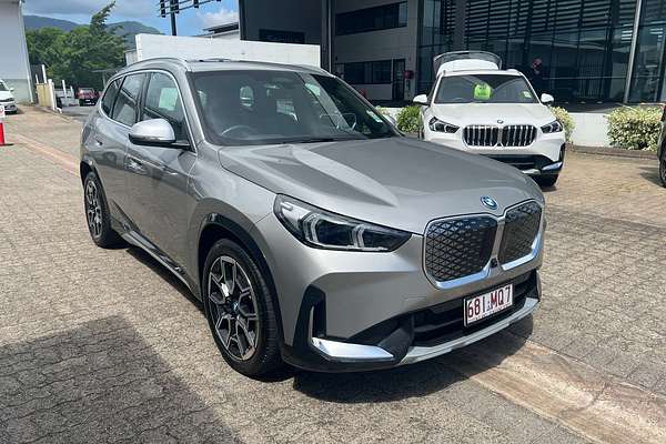 2023 BMW iX1 eDrive20 xLine U11