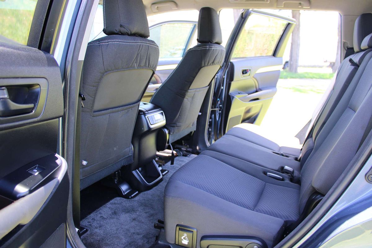 Kluger 4x2 GX 3.5L Petrol Automatic Wagon 9M66810 002