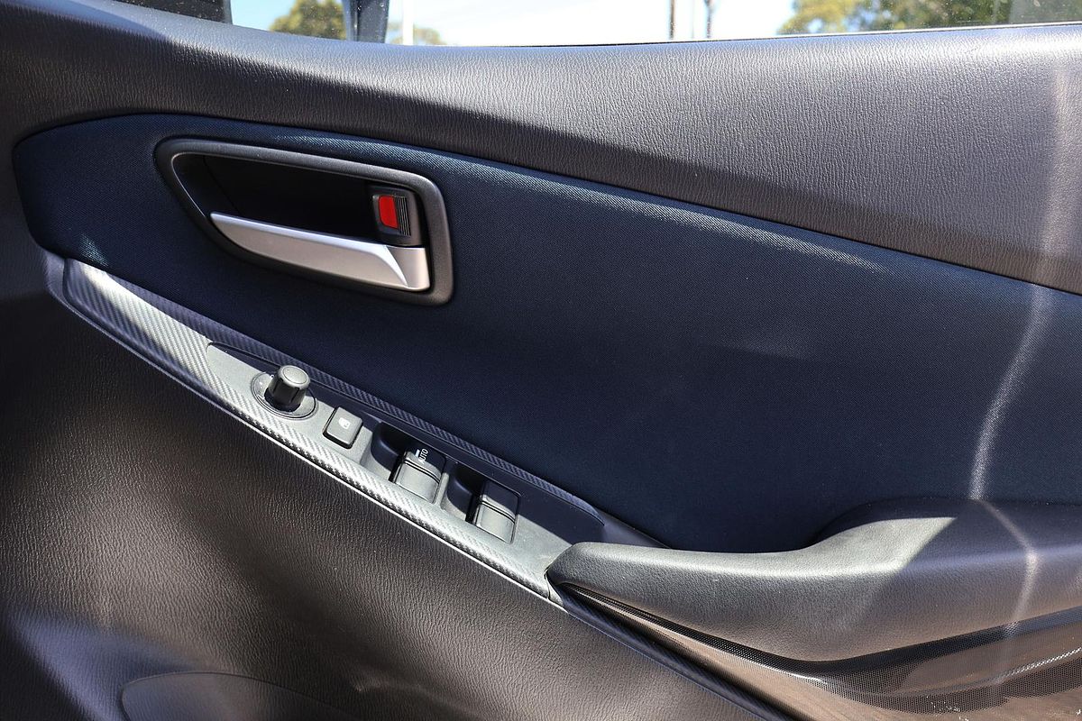 2016 Mazda 2 Maxx DJ Series