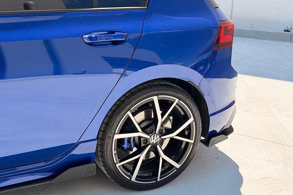 2023 Volkswagen Golf R 8