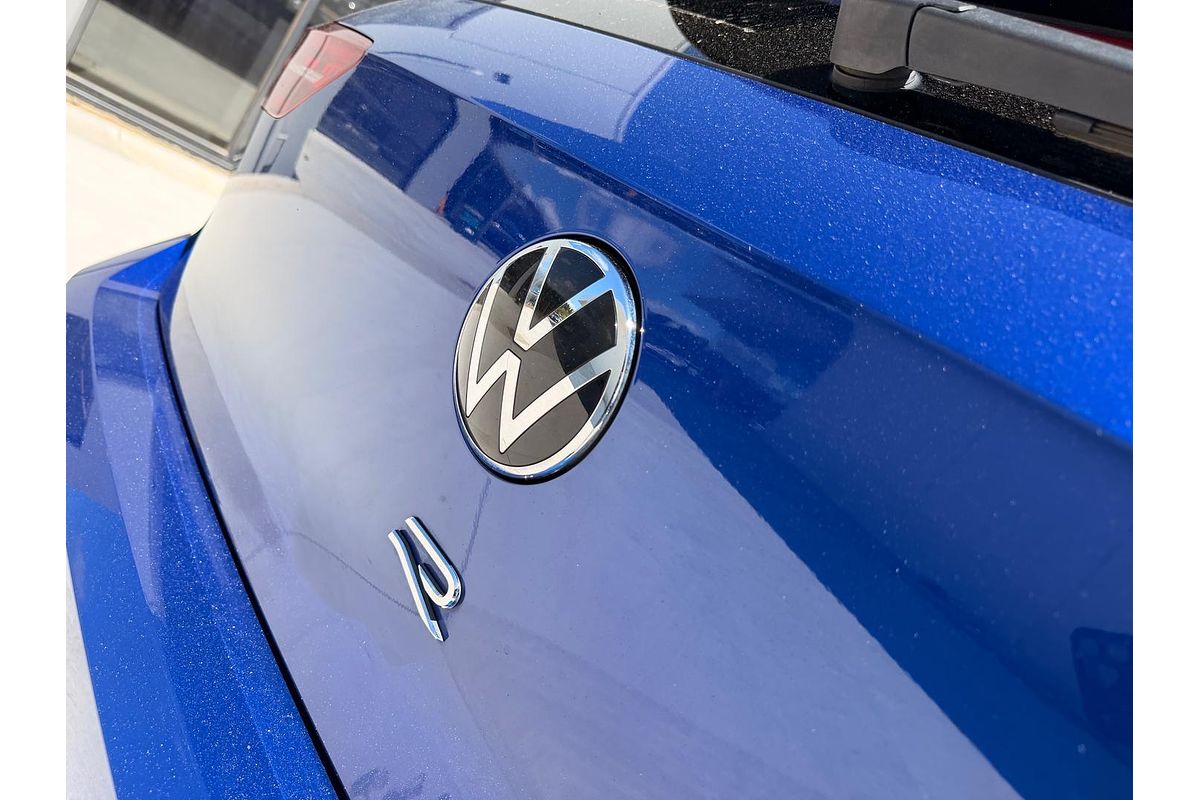 2023 Volkswagen Golf R 8