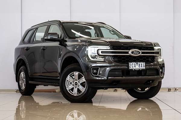 2025 Ford Everest Ambiente 2.0L