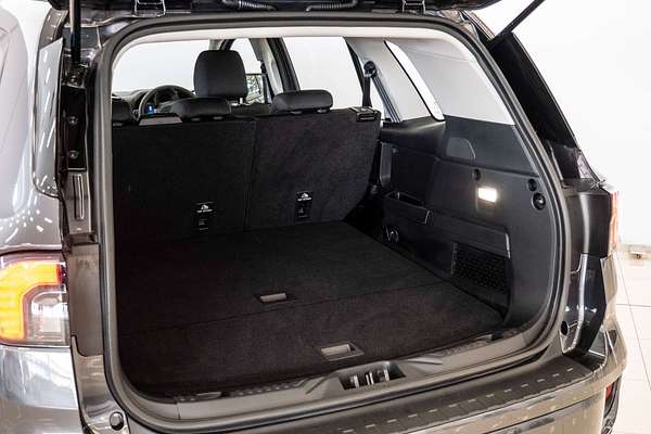 2025 Ford Everest Ambiente 2.0L