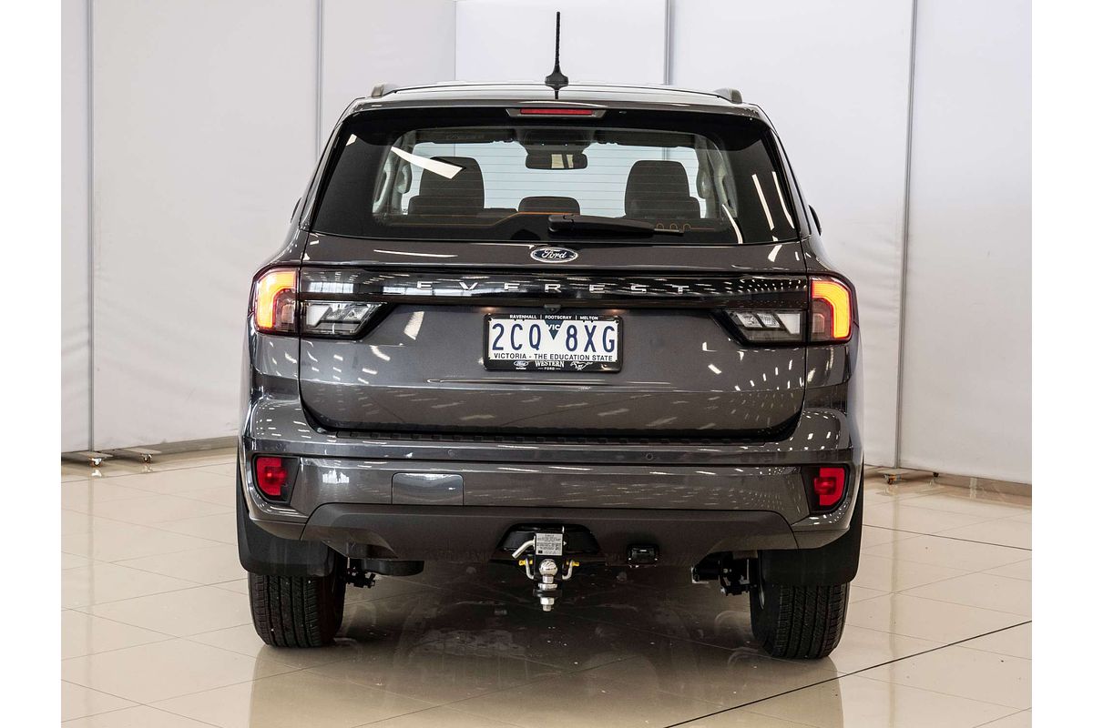 2025 Ford Everest Ambiente 2.0L