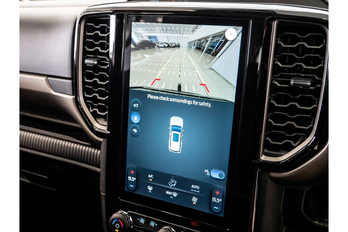 2025 Ford Everest Ambiente 2.0L