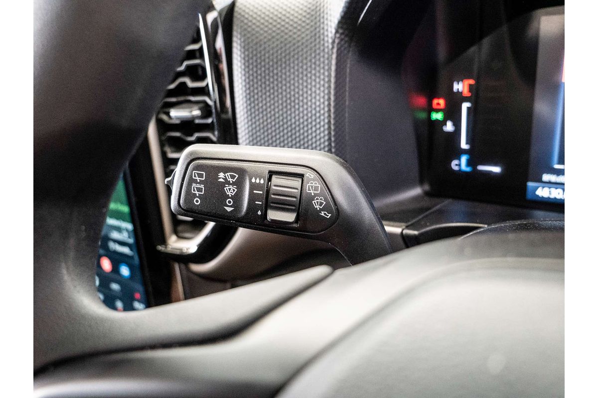 2025 Ford Everest Ambiente 2.0L