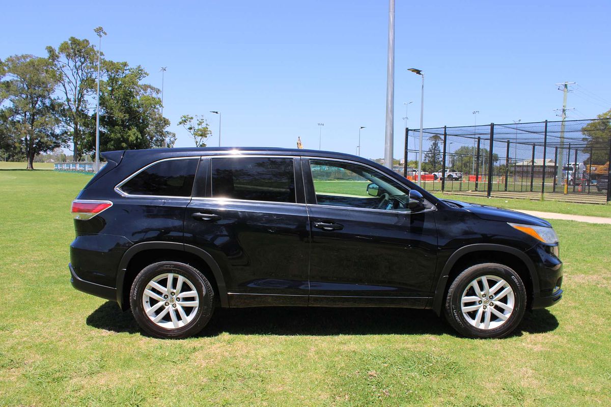 Kluger 4x2 GX 3.5L Petrol Automatic Wagon 9M66810 001