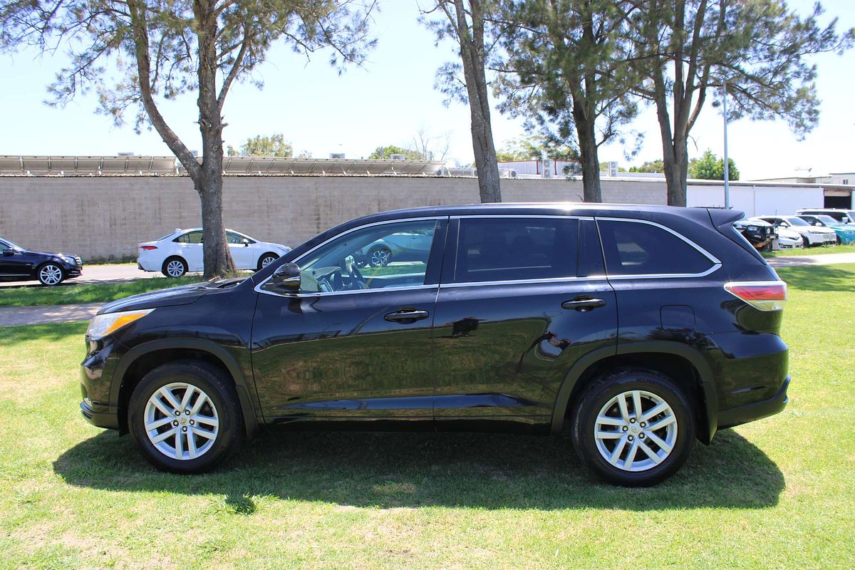 Kluger 4x2 GX 3.5L Petrol Automatic Wagon 9M66810 001