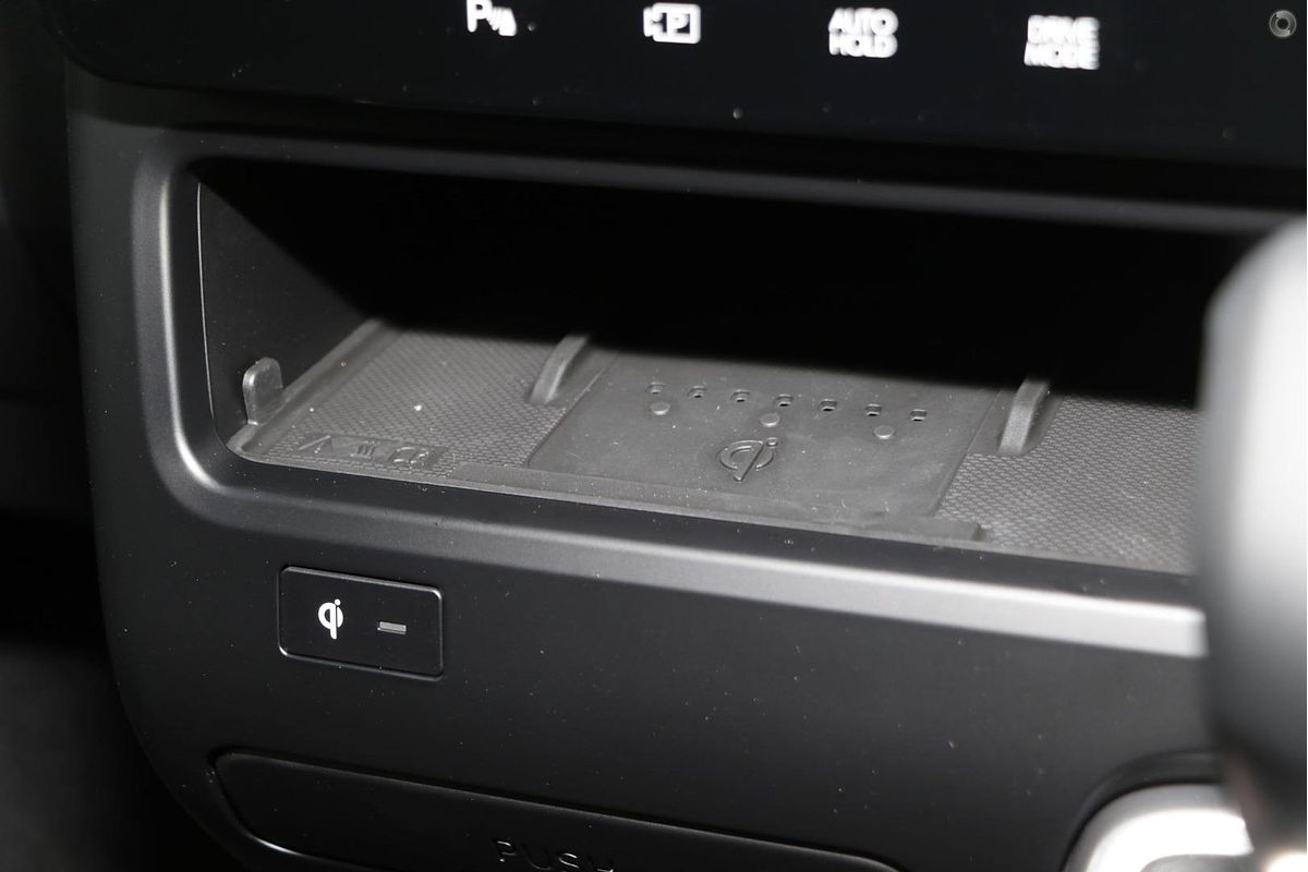 2025 Hyundai STARIA LOAD Premium US4.V3