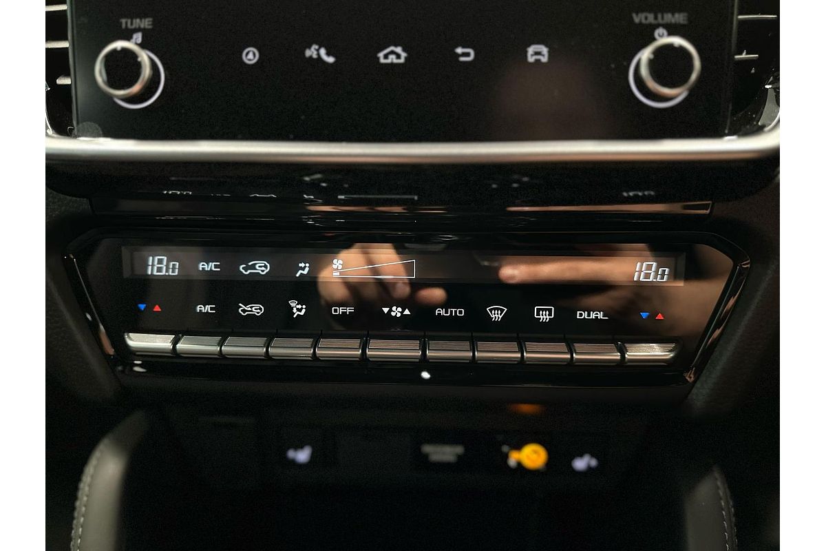 2025 Isuzu MU-X X-TERRAIN