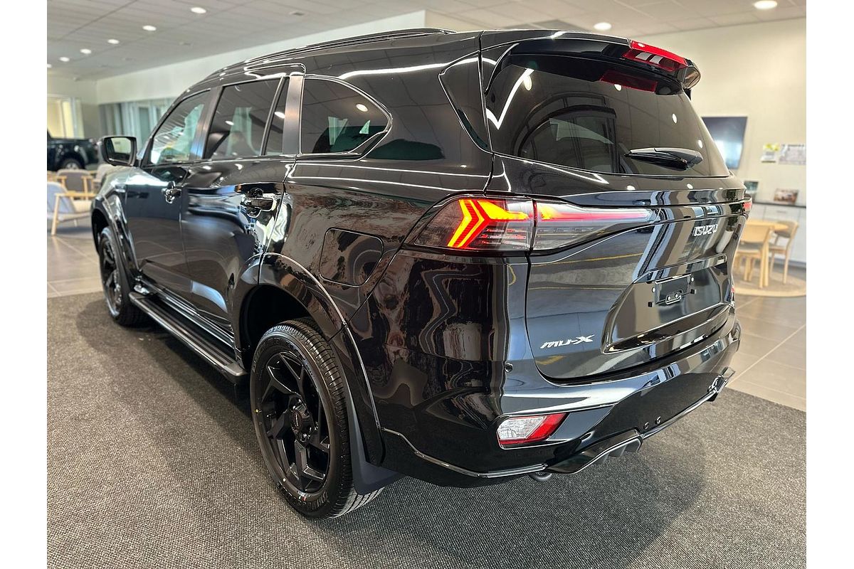 2025 Isuzu MU-X X-TERRAIN