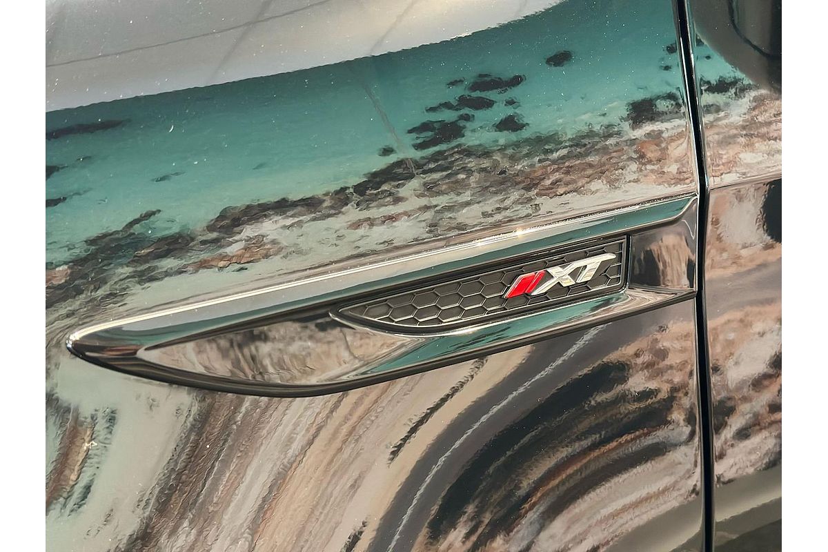 2025 Isuzu MU-X X-TERRAIN