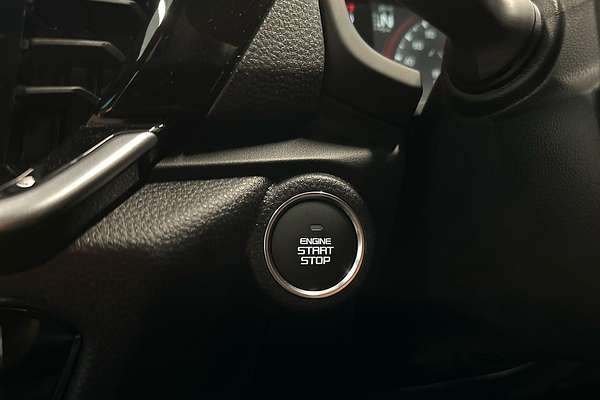 2025 Isuzu MU-X X-TERRAIN