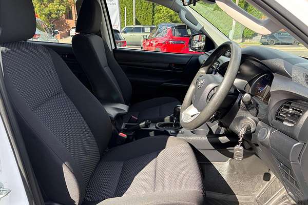 2020 Toyota Hilux Workmate TGN121R Rear Wheel Drive