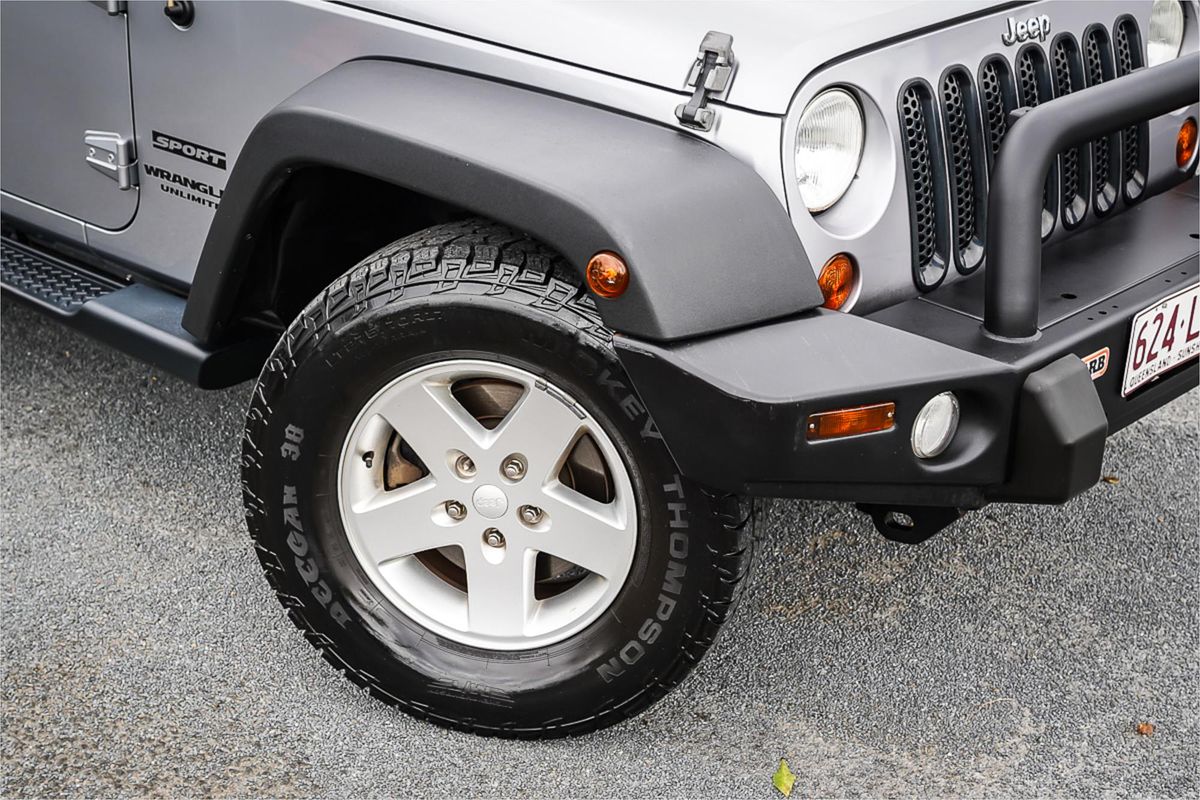 2013 Jeep Wrangler Unlimited Sport JK