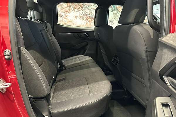 2025 Isuzu D-MAX X-RIDER 4X4