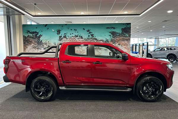 2025 Isuzu D-MAX X-RIDER 4X4