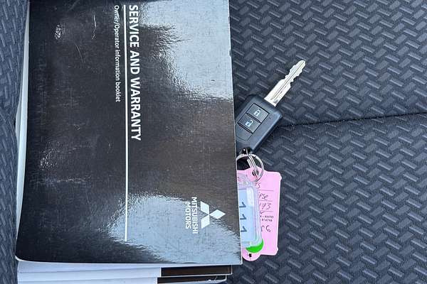 2022 Mitsubishi Eclipse Cross ES YB