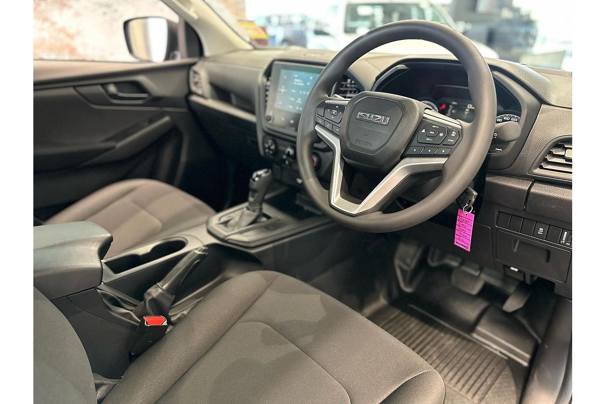 2025 Isuzu D-MAX SX High Ride Rear Wheel Drive